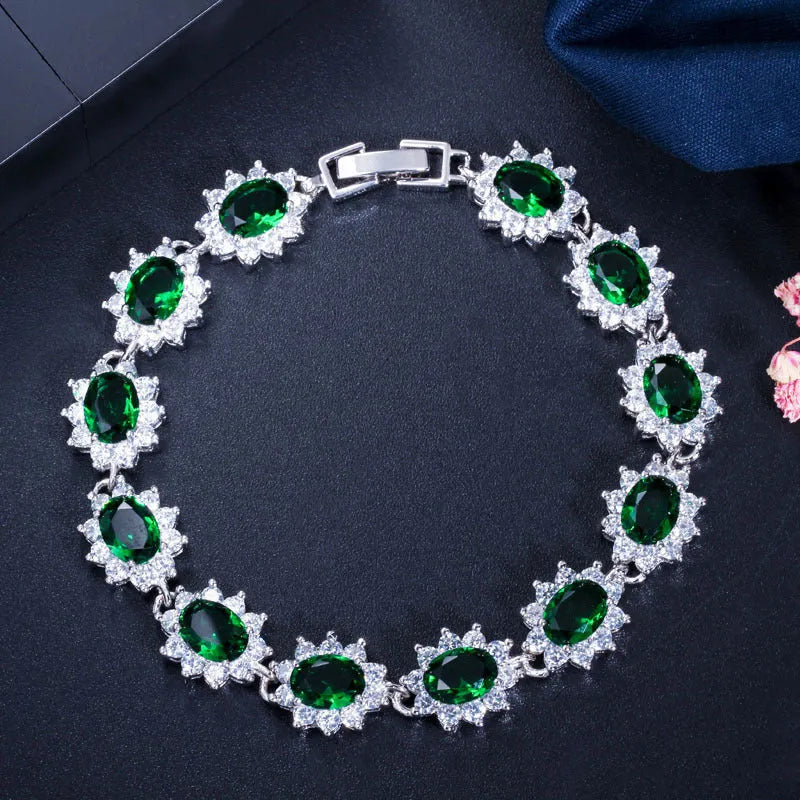 18K real platinum plated copper bracelet with cubic zirconia inlay, 18.6cm chain, white colour, on a clean background