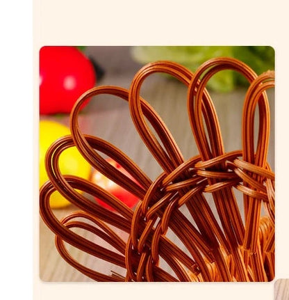 Deer-shaped rattan fruit basket for kitchen storage and decor