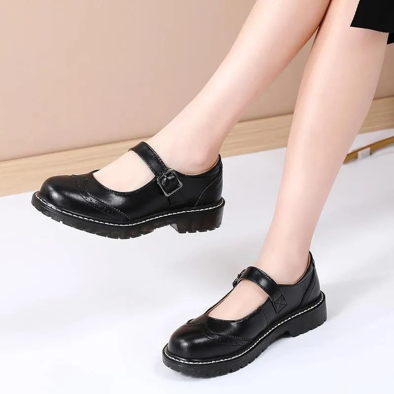 Solid colour PU shallow mouth buckle pumps for women with medium heel and thick sole, side view