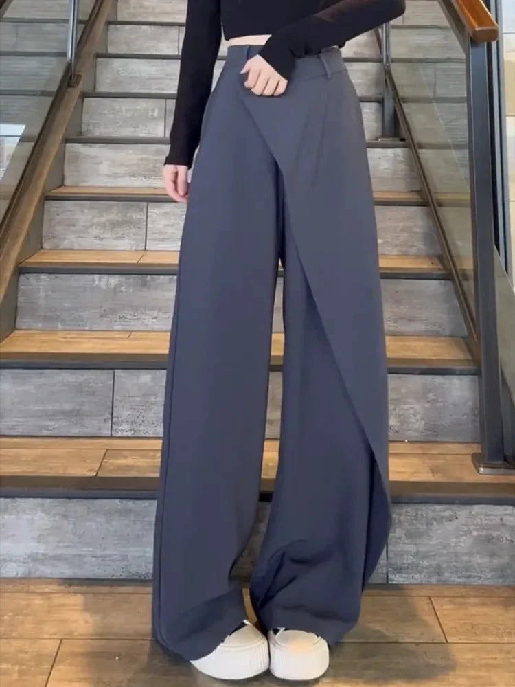 Stylish women's wide-leg trousers in various colours for a flattering fit