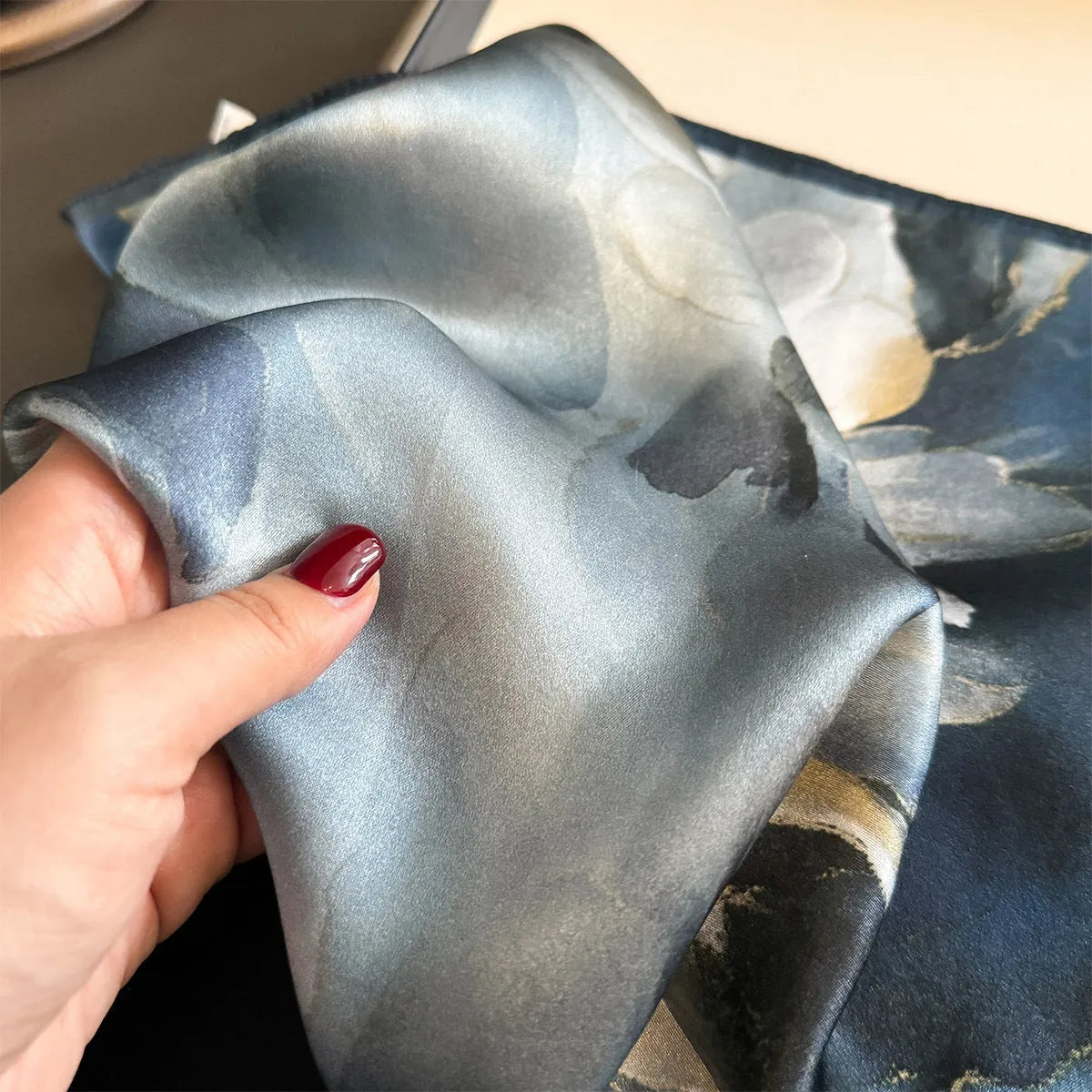 Blue tie-dye mulberry silk square scarf 53x53cm women's Korean-style winter accessory