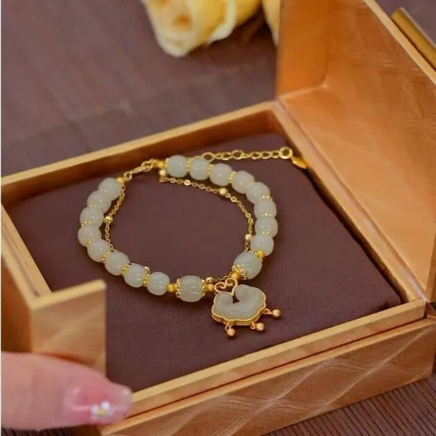 Green electroplated women's bracelet with safety lock pendant and double-layer design