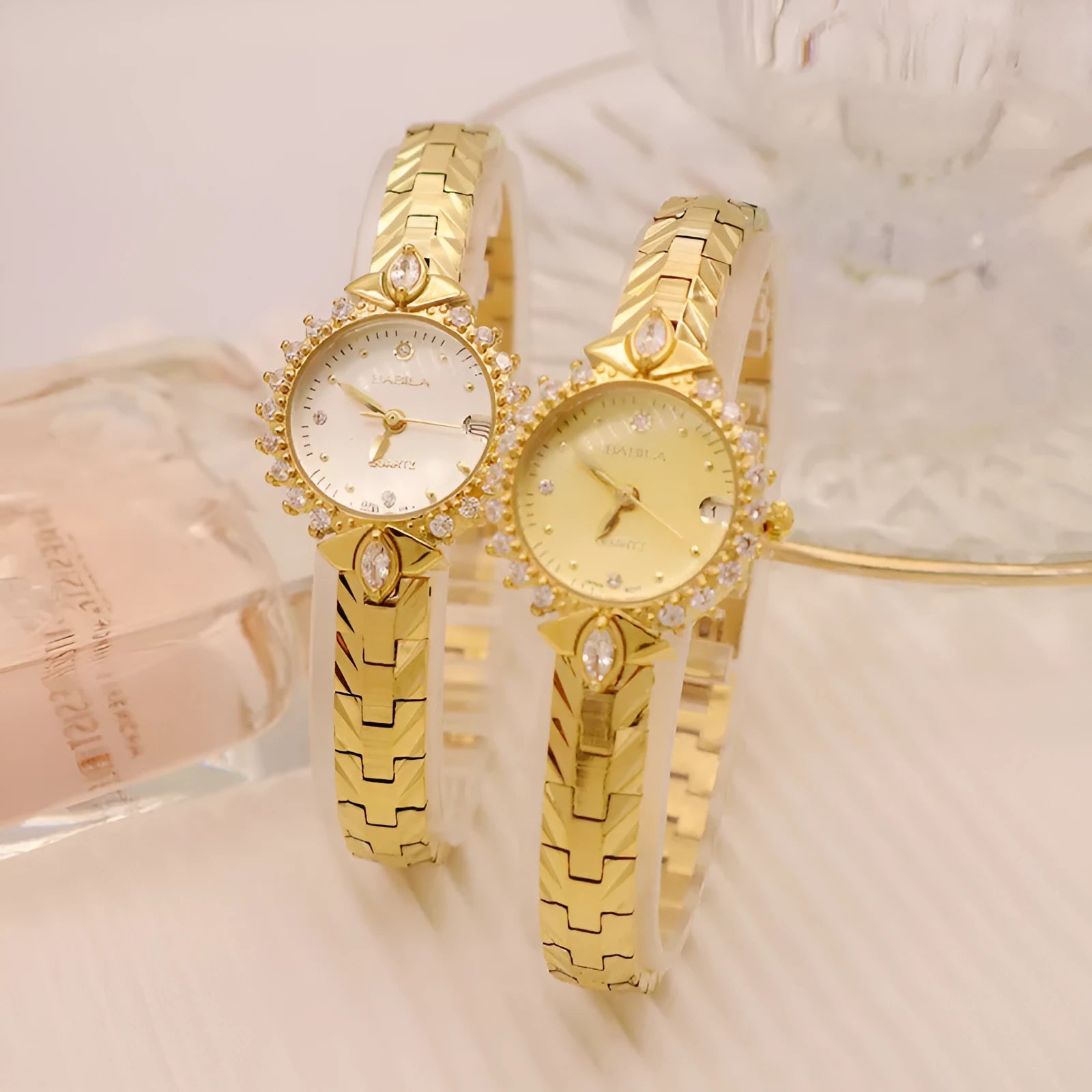 Women's vintage quartz bracelet watch with gold surface showing 6mm thickness and diamond embossed detail