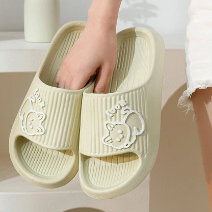 Women's cat slippers with non-slip sole in various colours