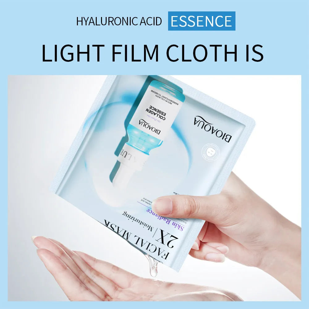 Single pack of a 30g collagen facial sheet mask on a white background