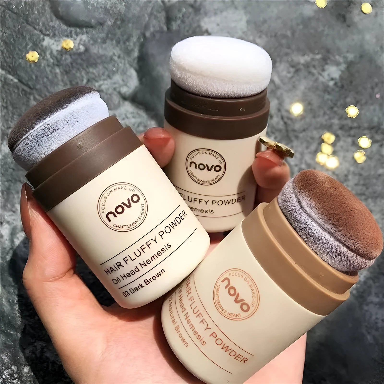 Natural colour mattifying powder compact for hairline oil control and makeup setting