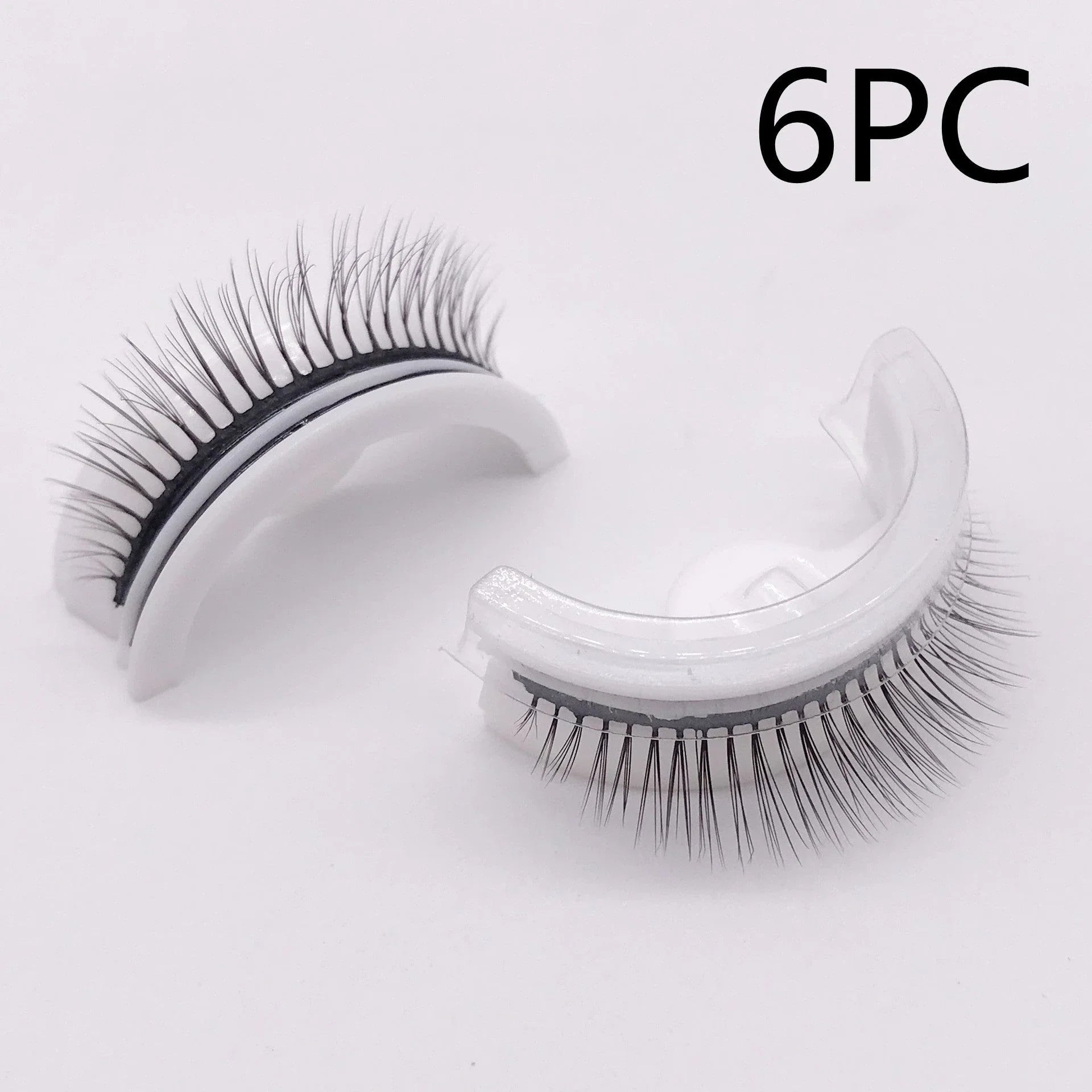 Captivating 3D layered mink-like false eyelashes for bold, voluminous eye makeup looks