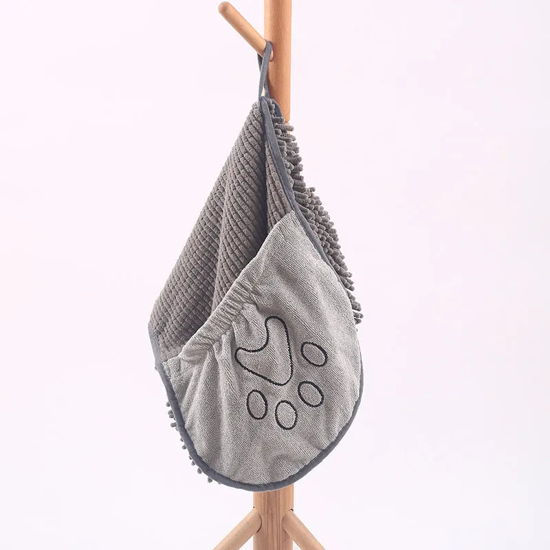 Grey pet scrubbing towel for cats, 35x80cm, made from absorbent fibre with gloved design