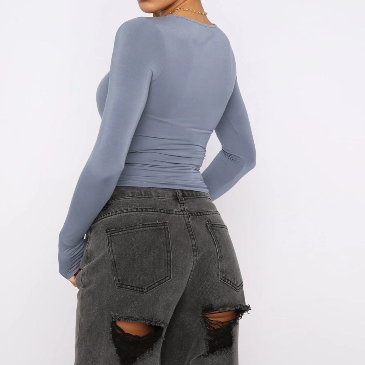 Women's slim-fit long-sleeved pullover top in solid colours