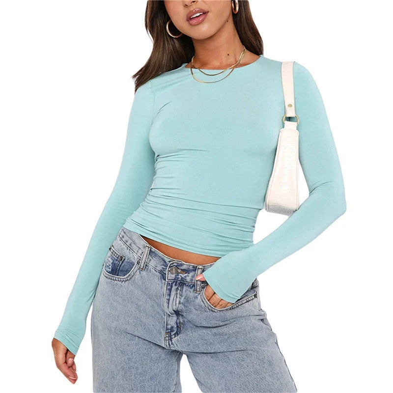 Women's slim-fit long-sleeved pullover top in solid colours