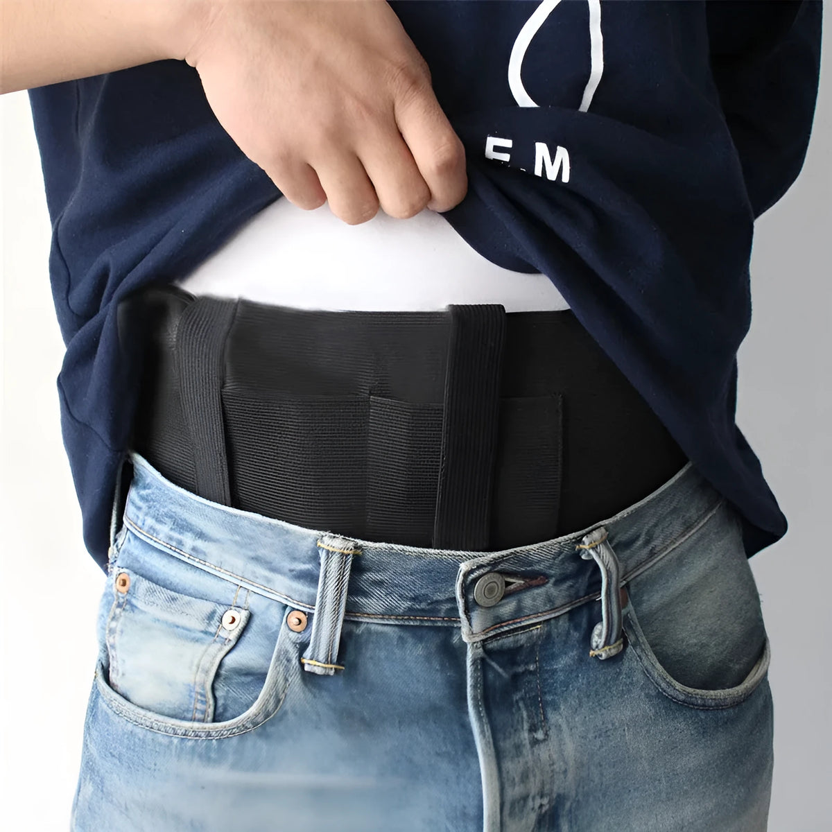 Black neoprene elastic belt with invisible pocket, 96cm x 15cm, on waist for outdoor sports