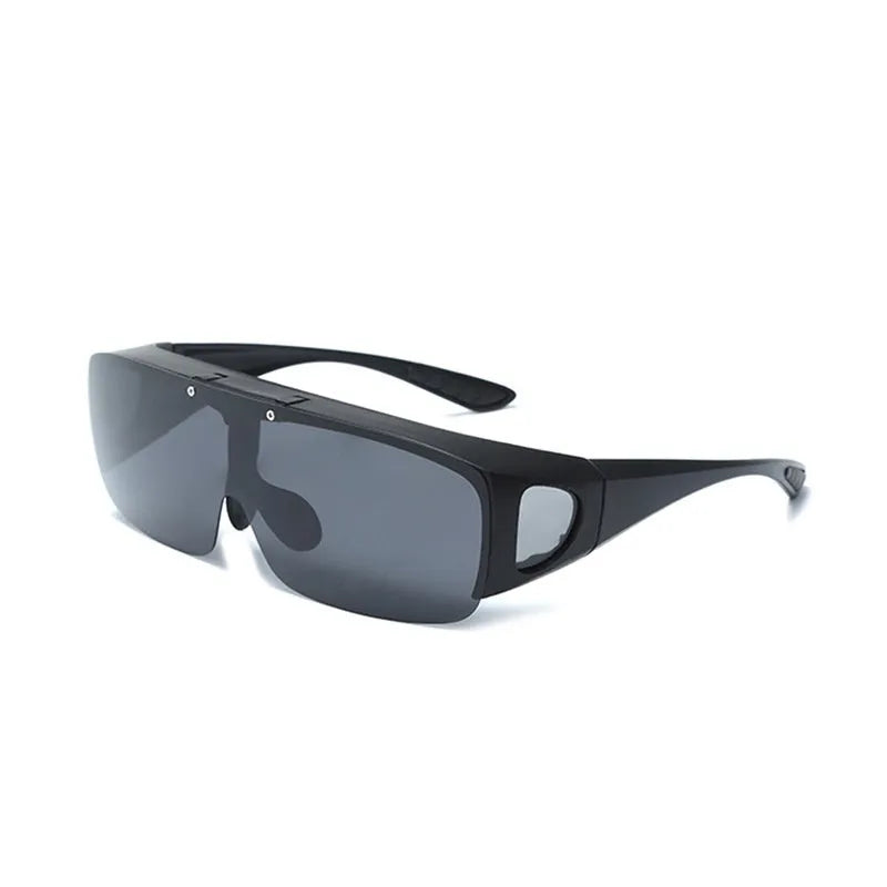Polarised one-piece myopia sunglasses with multiple lens colour options for outdoor activities