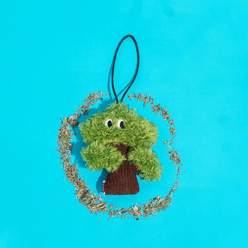 Pine tree shaped mint-scented fabric cat toy pendant in three sizes L, M, S