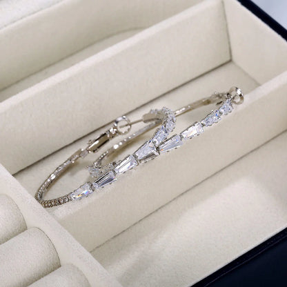 Simple Gold Ladies Zircon Earrings in vintage couple style with mixed gem inlay