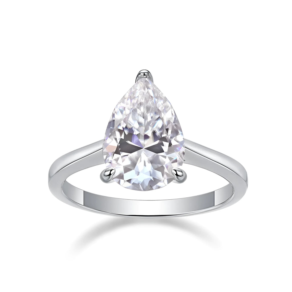 Heart-shaped pear-cut moissanite wedding ring set in S925 silver with platinum plating on white background