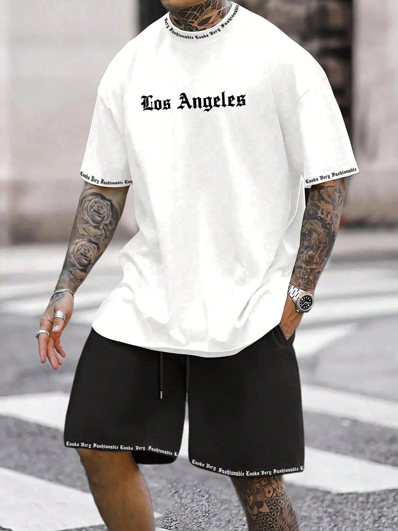 Men's sports style short-sleeved suit set with matching shorts in polyester blend fabric