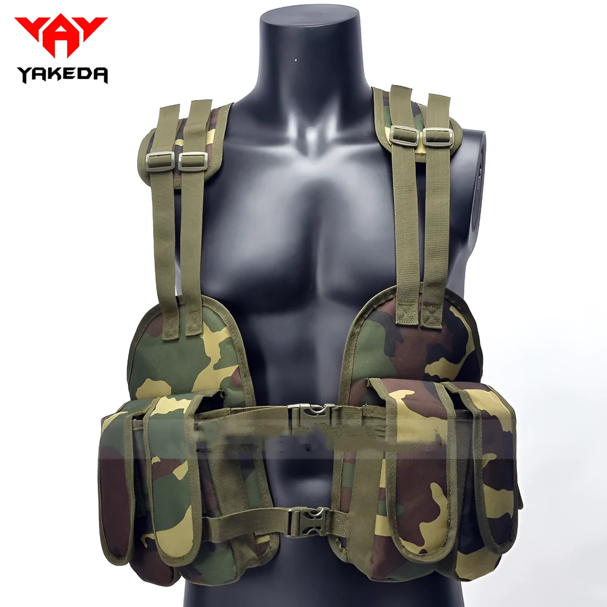 Lightweight tactical vest in jungle camouflage made from 600D polyester for outdoor training and camping