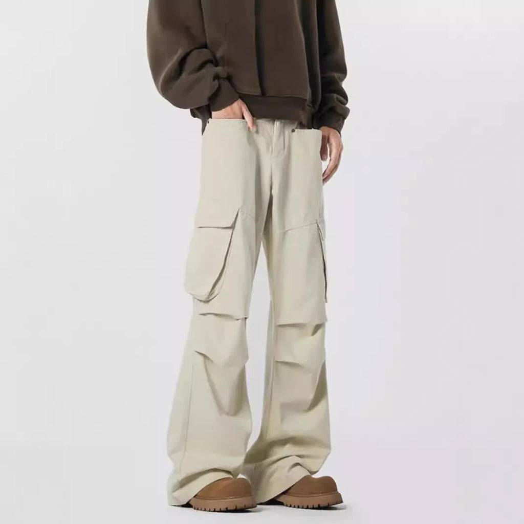 Men's straight-leg trousers in retro high street style with high waist and button-fly opening
