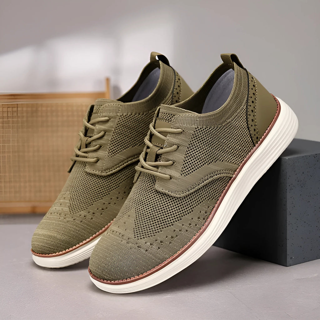 Men's outdoor fly woven mesh hiking casual shoes with rubber outsole in black side view