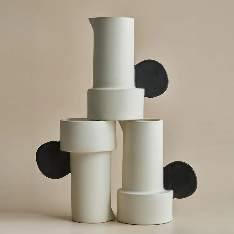 Fashion Simple Home medium ceramic vase misty moon hand-glazed finish 20cm tall on shelf