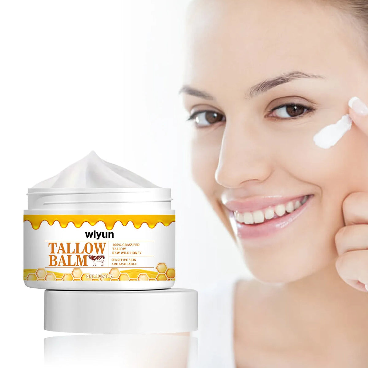 30g anti-wrinkle moisturising skincare cream jar with tallow, honey, vitamin E, and glycerin on white background