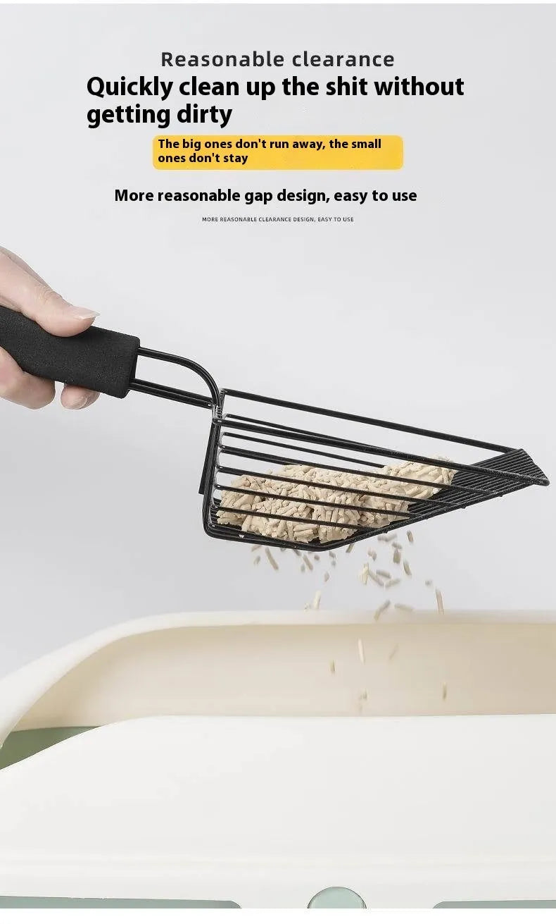 Black metal cat litter scoop with narrow tines for sifting litter