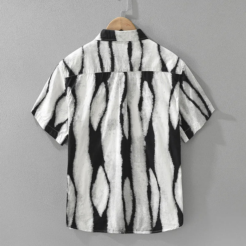 Retro striped short sleeve shirt in pure cotton, shown in loose cardigan fit on a model.