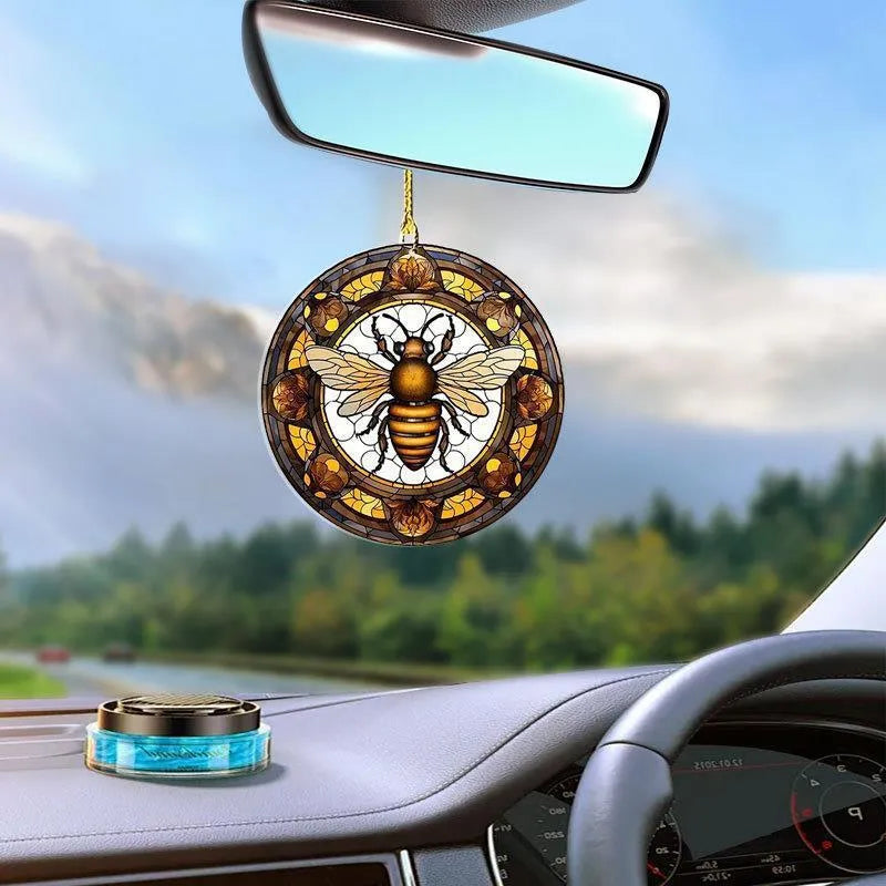 Acrylic round pendant with cartoon bee design in bee disc colour, suitable for car interior or backpack decoration