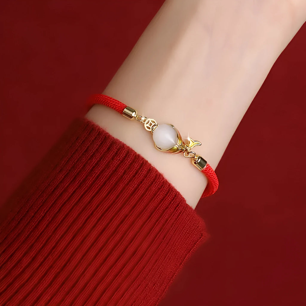 Women's lucky koi red rope bracelet and matching copper necklace set in retro style.