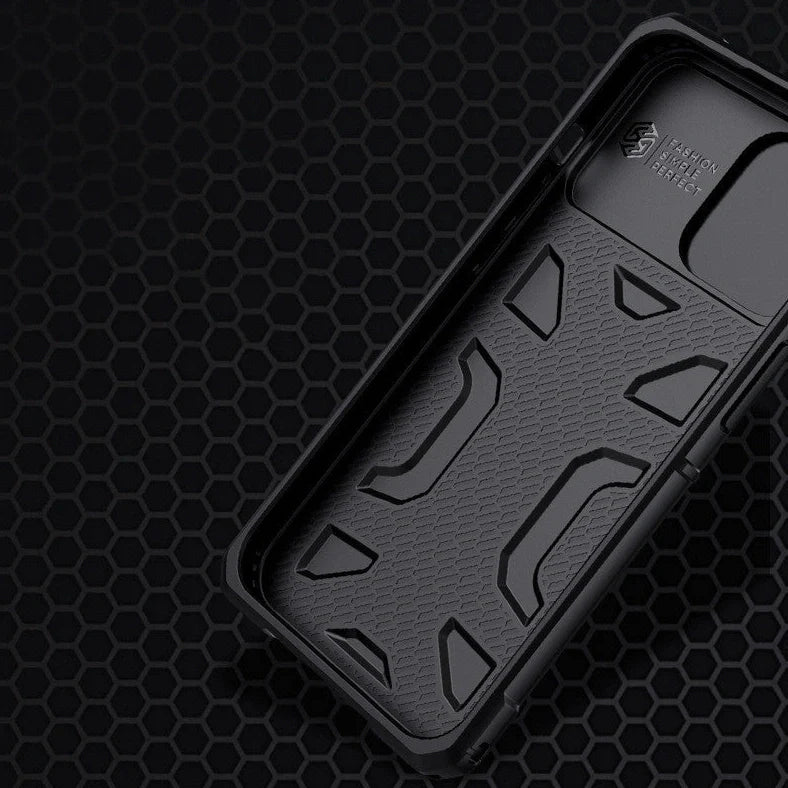 Black TPU+PC iPhone 13 protective case showing reinforced corners and precise port cutouts