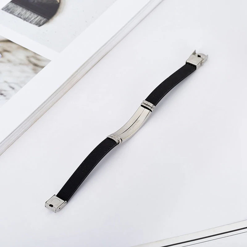 Engraved stainless steel silicone bracelet for family bonds with personal engravings