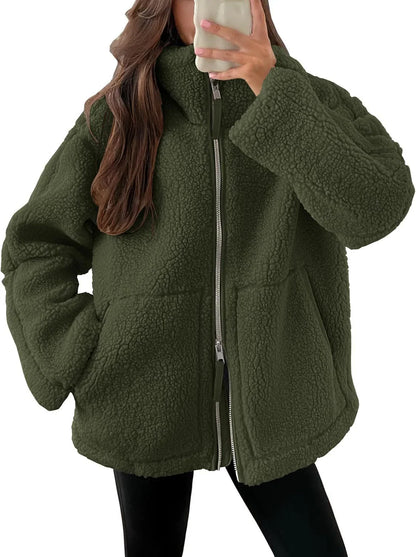 Stylish women's fleece zip-up jacket with pockets in various colours
