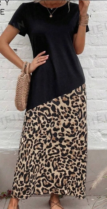 Women's leopard print tee dress for a bold and stylish look