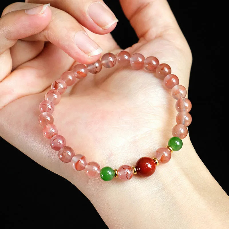 Handcrafted women's agate bracelet with manual processing in three colour variations