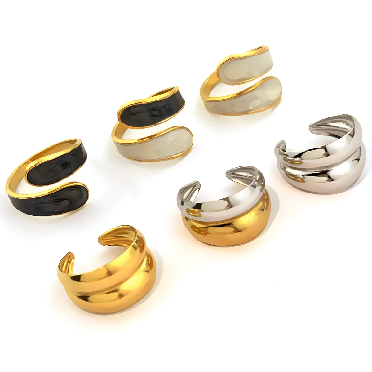 Stainless steel contrast colour plating 18K stitching open mouth split ring simple style electroplated finish on white background