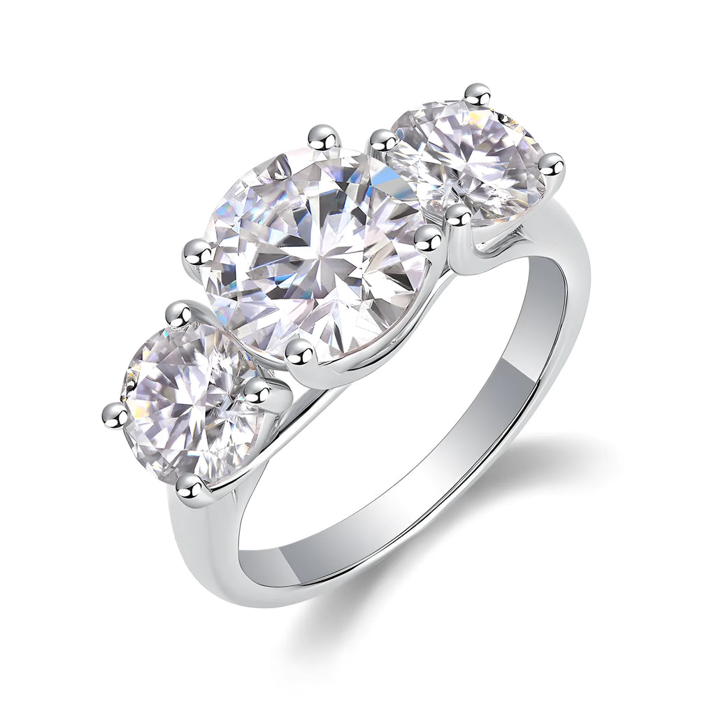 Three Lives Of Fortune wedding ring set with 3-carat moissanite in S925 silver platinum-plated on a white background
