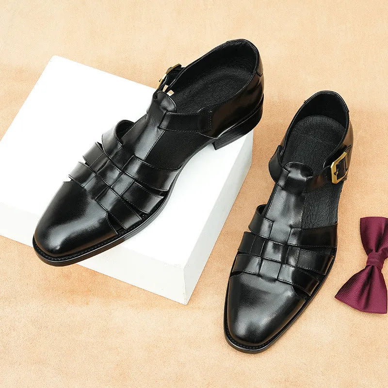 Men's black retro leather sandals with a cowhide upper and visible stitching.
