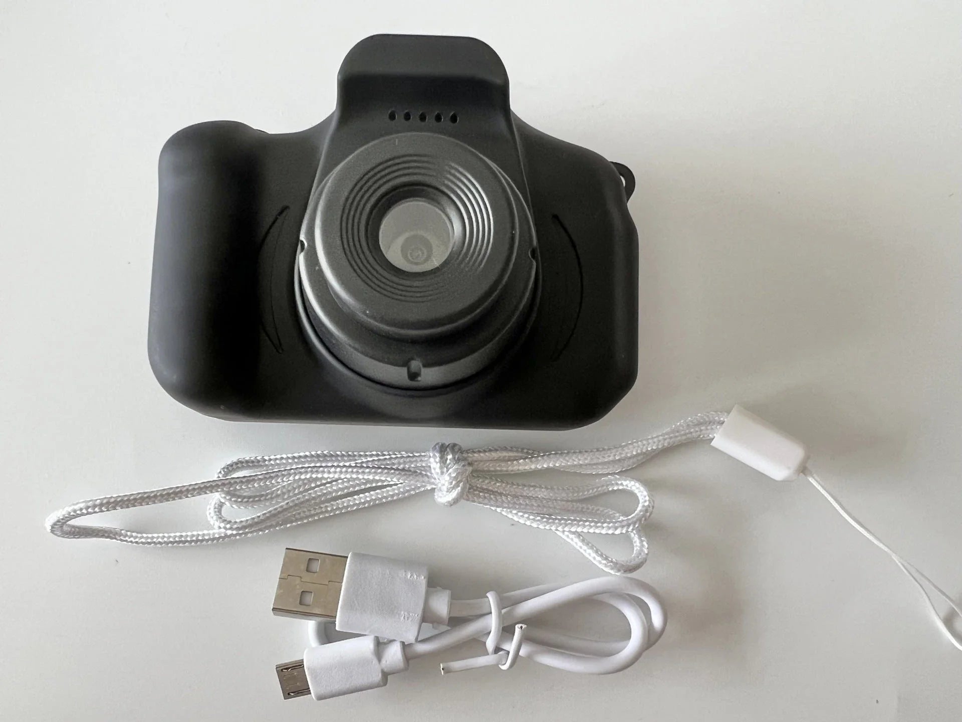 Playful X2 HD Mini Digital Camera for Kids with Durable Silicone Body, Vibrant Display, and Creative Filters