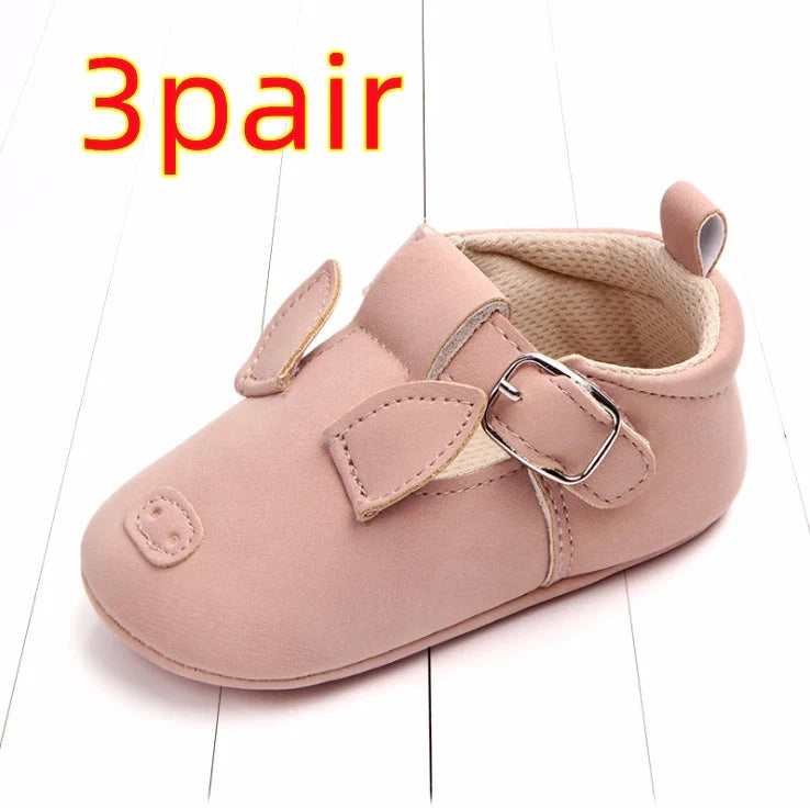Cartoon animal baby shoes with non-slip soft bottom for spring and autumn wear