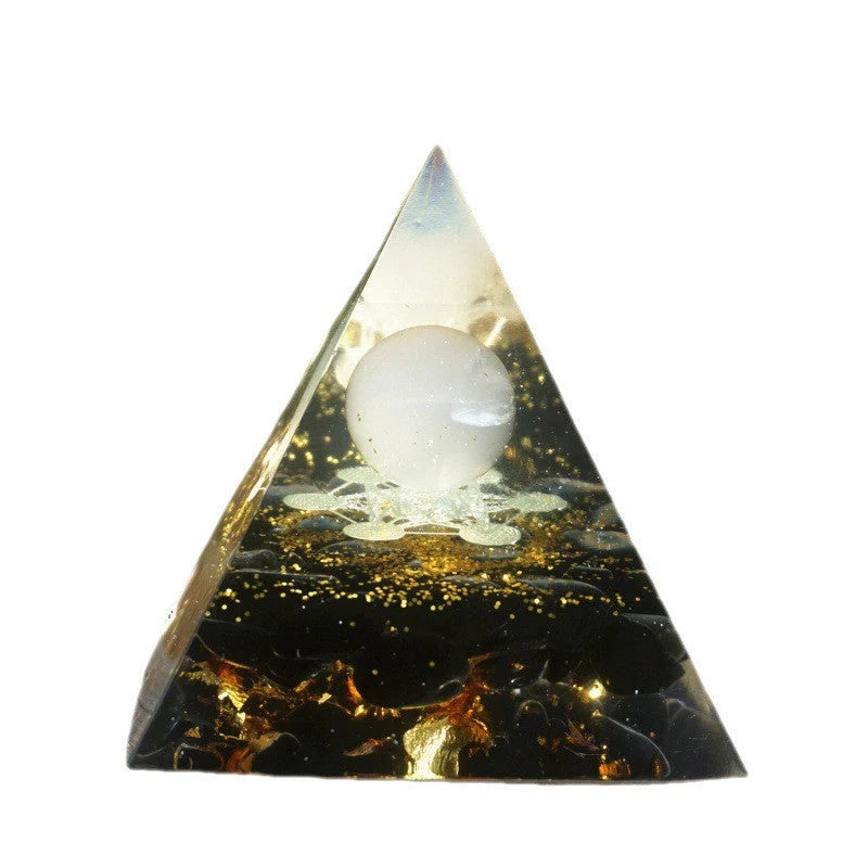 6CM Pyramid Decoration Natural Crystal Gravel Energy Tower in crystal epoxy resin