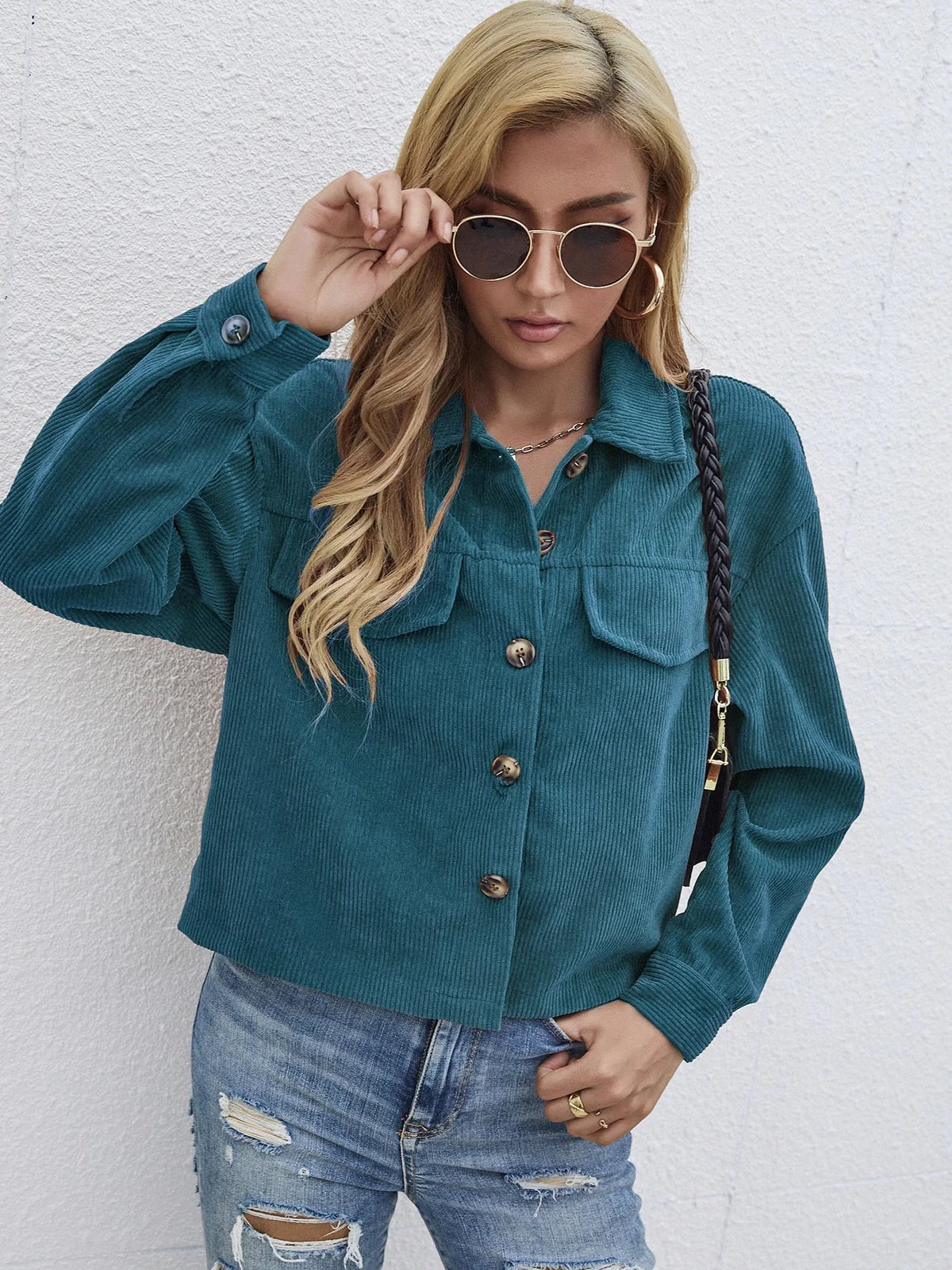 Women's brown corduroy slim coat with long sleeves and street hipster styling