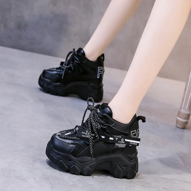Women's white mesh platform shoes with cross strap and 6-8cm rubber sole heel.