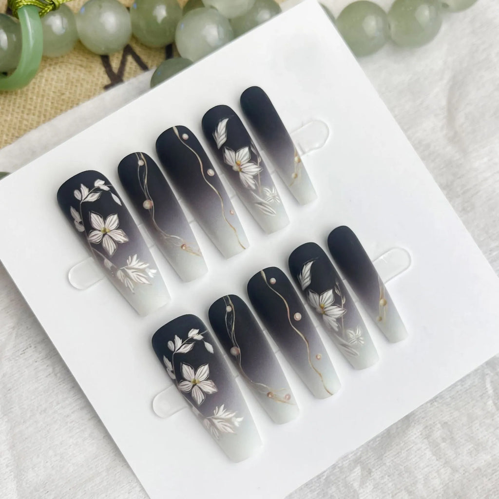 Retro Chinese style flower press-on false nails long ladder shape ultra-thin seamless 40 pieces