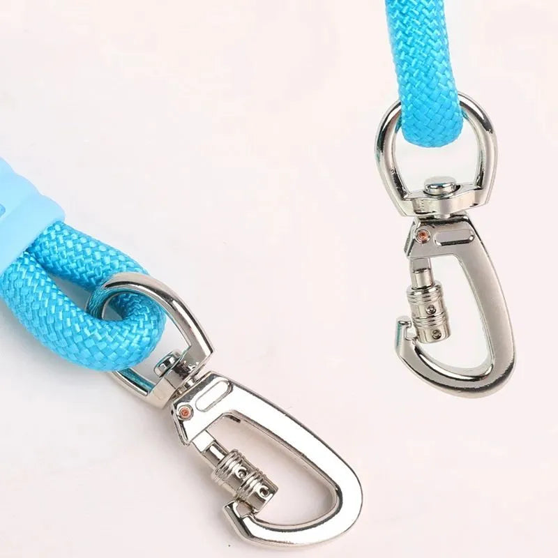 Nylon dog leash with foam handle in four colour options: black, light purple, sky blue, yellow.