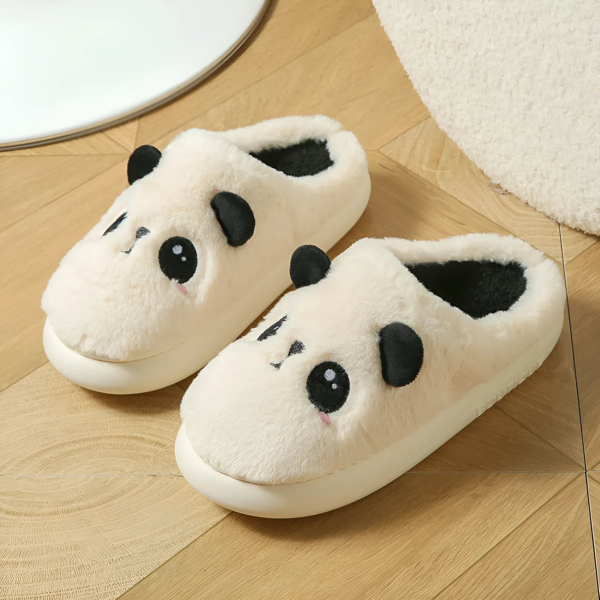 Panda-themed cotton and linen toe-ring slippers with non-slip PVC soles