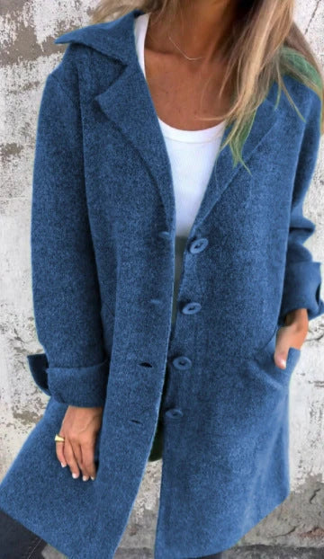 Stylish women's mid-length cardigan with pockets in a variety of trendy colors