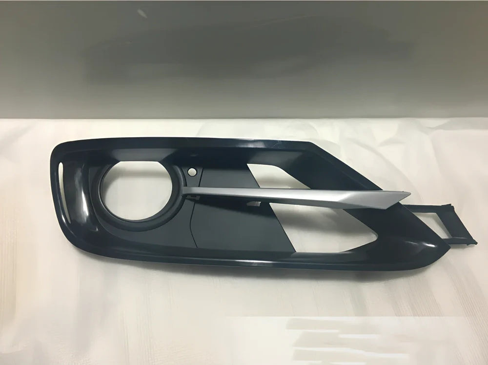 BMW 3 Series F30 black ABS front bumper ventilation grille with left right fog lamp covers and trims, 18cm wide enclosed design