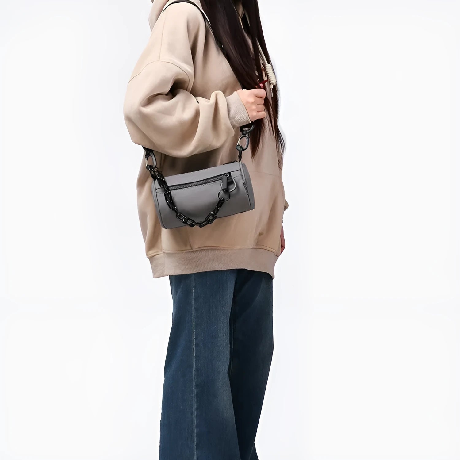 Waterproof Oxford cloth messenger bag with chain detailing in black, grey, or orange colours