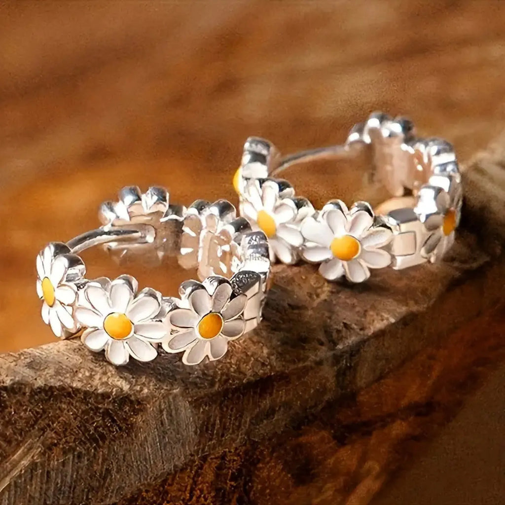 White daisy flower ring earrings with electroplated copper construction and platinum inlaid gem detailing