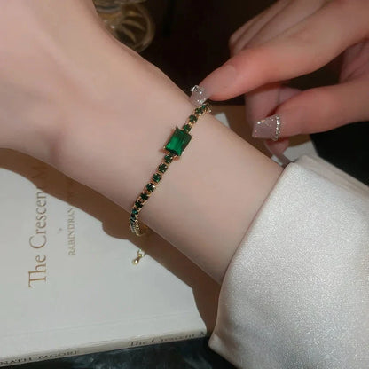 Zircon geometric square bracelet with electroplated finish in various colours